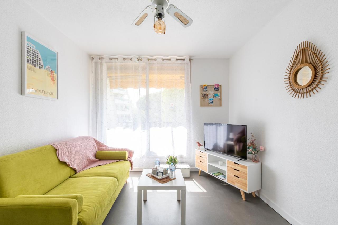 Studio Vasco / Confortable / Lumineux / Parking Prive ลา กร็องเดอ-ม็อต ภายนอก รูปภาพ